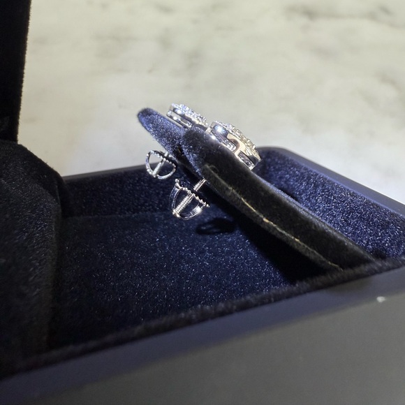 1.5 CT Moissanite Earrings - Picture 2 of 2